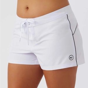 O’Neill SALTWATER SOLIDS STRETCH 3" BOARDSHORTS